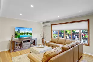 61-34 76th St, Middle Village, NY 11379 - Photo 6