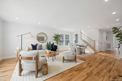 93 Thurton Place, Yonkers, NY 10704 - Photo 38