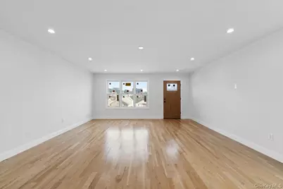 93 Thurton Place, Yonkers, NY 10704 - Photo 42