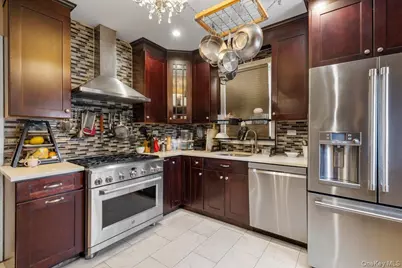605 S 6th Avenue, Mount Vernon, NY 10550 - Photo 10