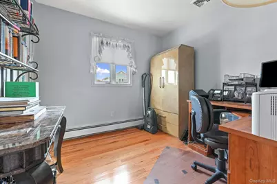 769 Bay Place, Lindenhurst, NY 11757 - Photo 22