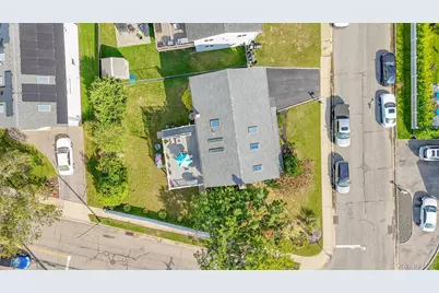 769 Bay Place, Lindenhurst, NY 11757 - Photo 24