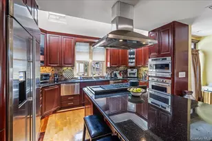 82-30 58th Ave, Middle Village, NY 11379 - Photo 12