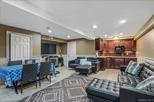 82-30 58th Ave, Middle Village, NY 11379 - Photo 26