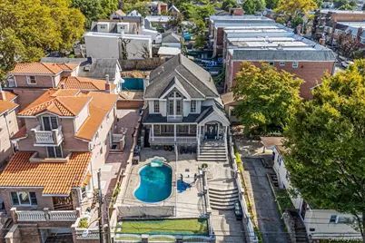 8230 58th Avenue, Middle Village, NY 11379 - Photo 2