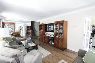3221 Giegerich Pl, Bronx, NY 10465 - Photo 8