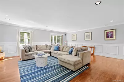 190A Wakeman Road, Hampton Bays, NY 11946 - Photo 4