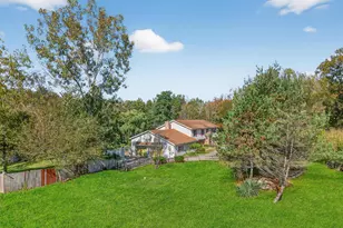 229 Gardnerville Rd, New Hampton, NY 10958 - Photo 4