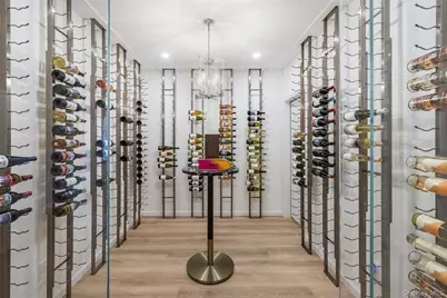 77 Hillcrest Avenue, Southampton, NY 11968 - Photo 10