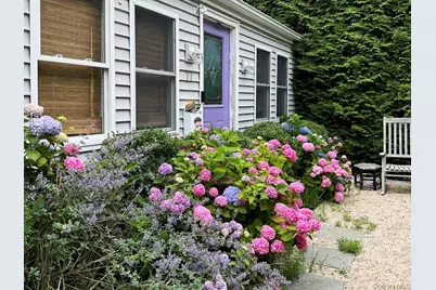 77 Hillcrest Avenue, Southampton, NY 11968 - Photo 20