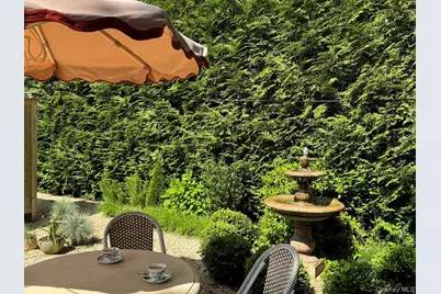 77 Hillcrest Avenue, Southampton, NY 11968 - Photo 14