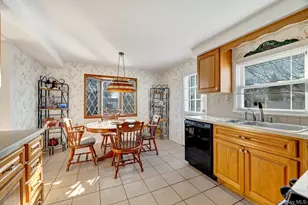 167 Grove St, Port Jefferson Station, NY 11776 - Photo 4