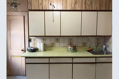 7812 95th Avenue, Ozone Park, NY 11416 - Photo 4