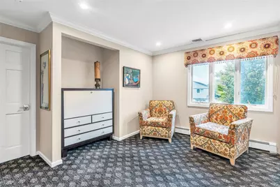 36 Burton Avenue, Plainview, NY 11803 - Photo 14