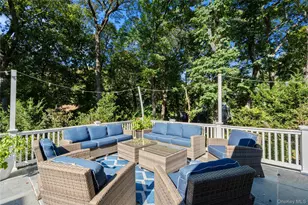 16 Pine Rd, Syosset, NY 11791 - Photo 38