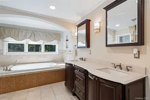 16 Pine Rd, Syosset, NY 11791 - Photo 28