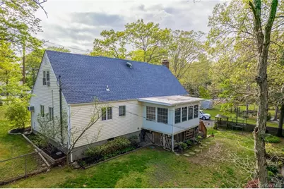 337 Mount Sinai Coram Road, Mount Sinai, NY 11766 - Photo 22