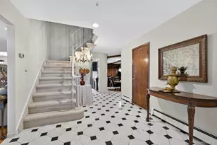 73 Reed Dr, Roslyn, NY 11576 - Photo 2