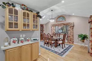 10 Pardam Knoll Dr, Miller Place, NY 11764 - Photo 16