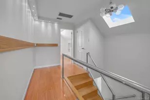 219-44 Peck Ave, Hollis, NY 11427 - Photo 14