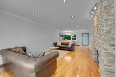 219-44 Peck Avenue, Hollis, NY 11427 - Photo 2