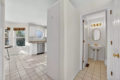 14 Pond View Lane, Ossining, NY 10562 - Photo 18