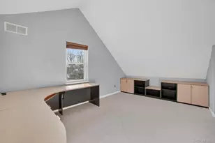 14 Pond View Ln, Ossining, NY 10562 - Photo 32