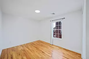 41 Eldridge Ave, Hempstead, NY 11550 - Photo 14