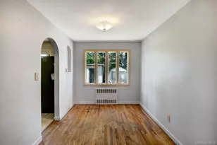 355 Sylvan Ln, Westbury, NY 11590 - Photo 10