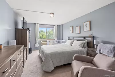 118-18 Union Turnpike #5F, Kew Gardens, NY 11415 - Photo 6