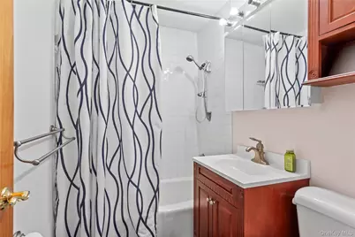 118-18 Union Turnpike #5F, Kew Gardens, NY 11415 - Photo 8