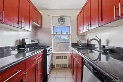 67-12 Yellowstone Boulevard #G19, Forest Hills, NY 11375 - Photo 14