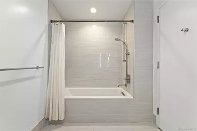 131-01 40th Road #PH3F, Flushing, NY 11354 - Photo 16