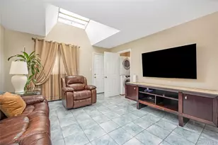 84 White Oak St, Deer Park, NY 11729 - Photo 16