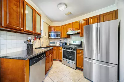 852 Home Street #2F, Bronx, NY 10459 - Photo 12