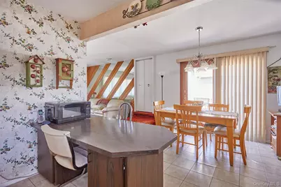 3373 Lawrence Avenue, Oceanside, NY 11572 - Photo 8