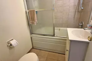 2531 Mount Ave, Oceanside, NY 11572 - Photo 30