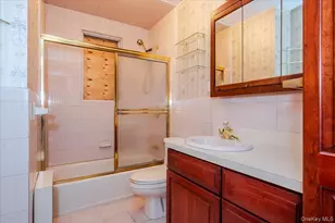 27-19 Murray St, Flushing, NY 11354 - Photo 12