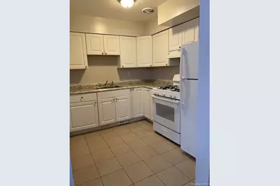 517 Underhill Avenue, Bronx, NY 10473 - Photo 6