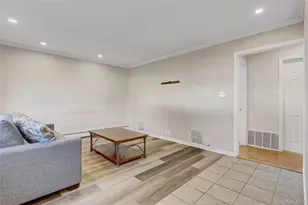 123 Cottage Blvd, Hicksville, NY 11801 - Photo 6