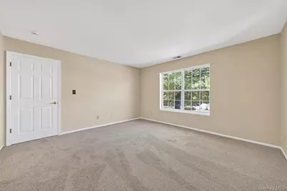 307 Gazebo Court, New Windsor, NY 12553 - Photo 20