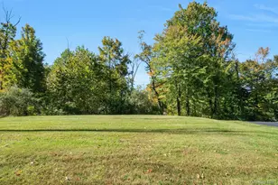 8 Woodland Dr, Wappingers Falls, NY 12590 - Photo 40