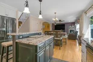 8 Woodland Dr, Wappingers Falls, NY 12590 - Photo 14