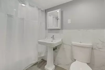 96 C Edgewater Park #C, Bronx, NY 10465 - Photo 18