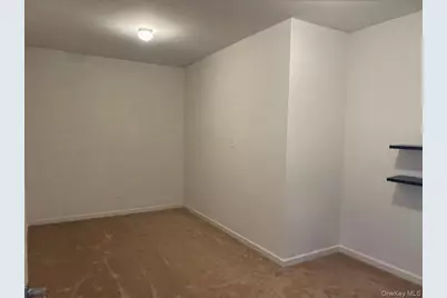 41 Greentree Court, Shirley, NY 11967 - Photo 20