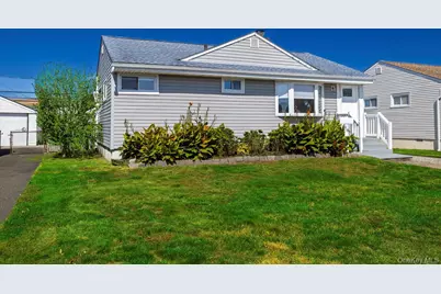 68 Tyler Street, Freeport, NY 11520 - Photo 2