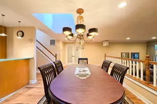 54 Acorn Ponds Dr, Roslyn, NY 11576 - Photo 22