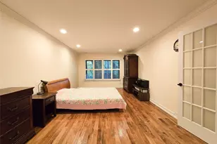 54 Acorn Ponds Dr, Roslyn, NY 11576 - Photo 24