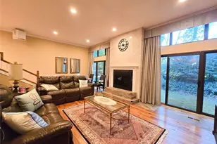 54 Acorn Ponds Dr, Roslyn, NY 11576 - Photo 28