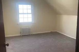 211 Mineola Ave, Carle Place, NY 11514 - Photo 10